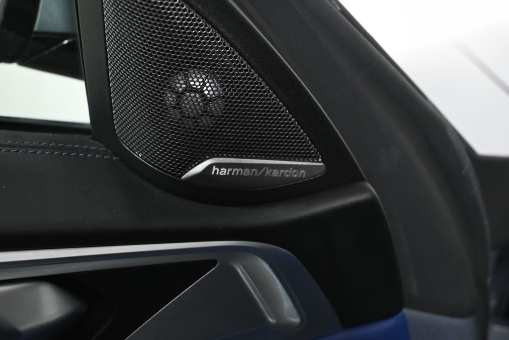 Thumbnail: 2025 BMW M4 - 28