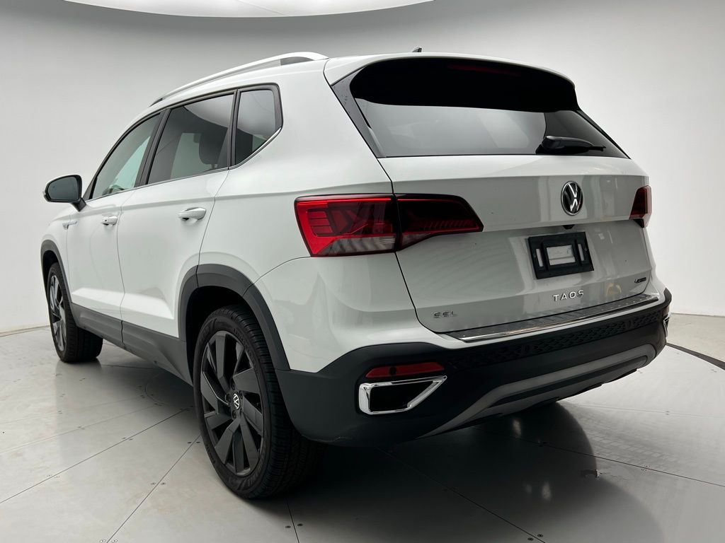 Thumbnail: 2024 Volkswagen Taos - 4