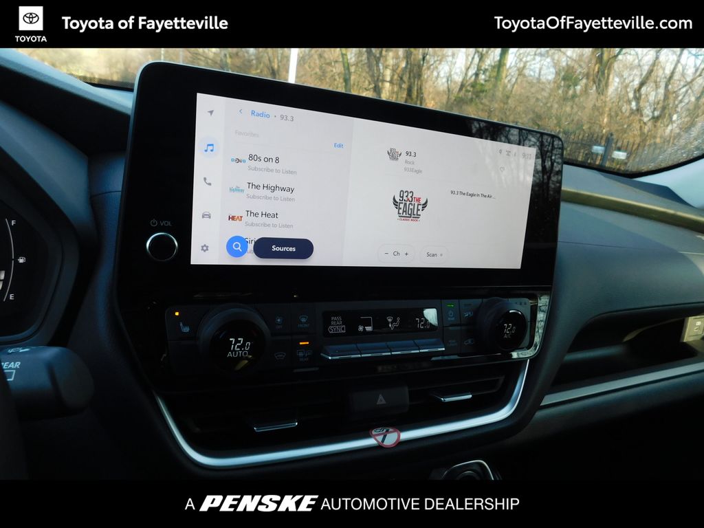 Thumbnail: 2025 Toyota Grand Highlander - 7