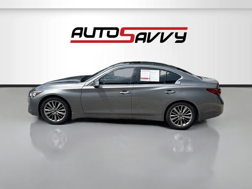 Used 2023 Gray INFINITI LUXE image 4