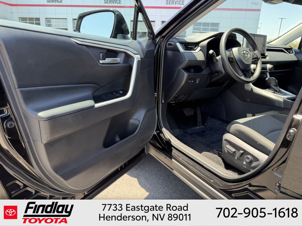 Used 2025 Toyota RAV4 SUV