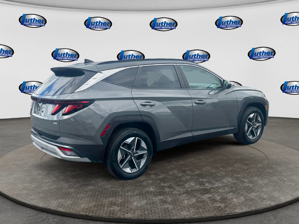 2025 Hyundai Tucson SEL Gray at Auto Express Mitsubishi