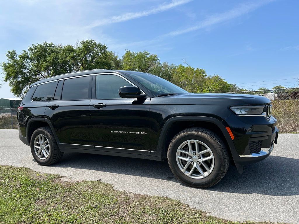 Thumbnail: 2023 Jeep Grand Cherokee L - 7