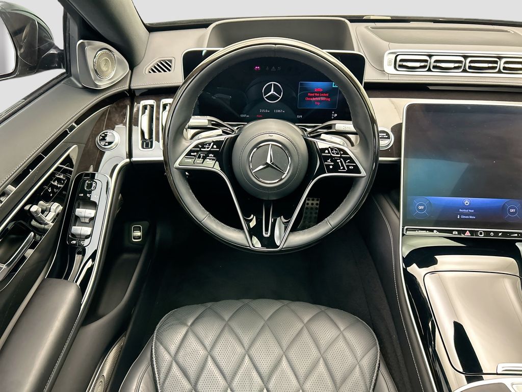 Thumbnail: 2024 Mercedes-Benz S-Class - 13