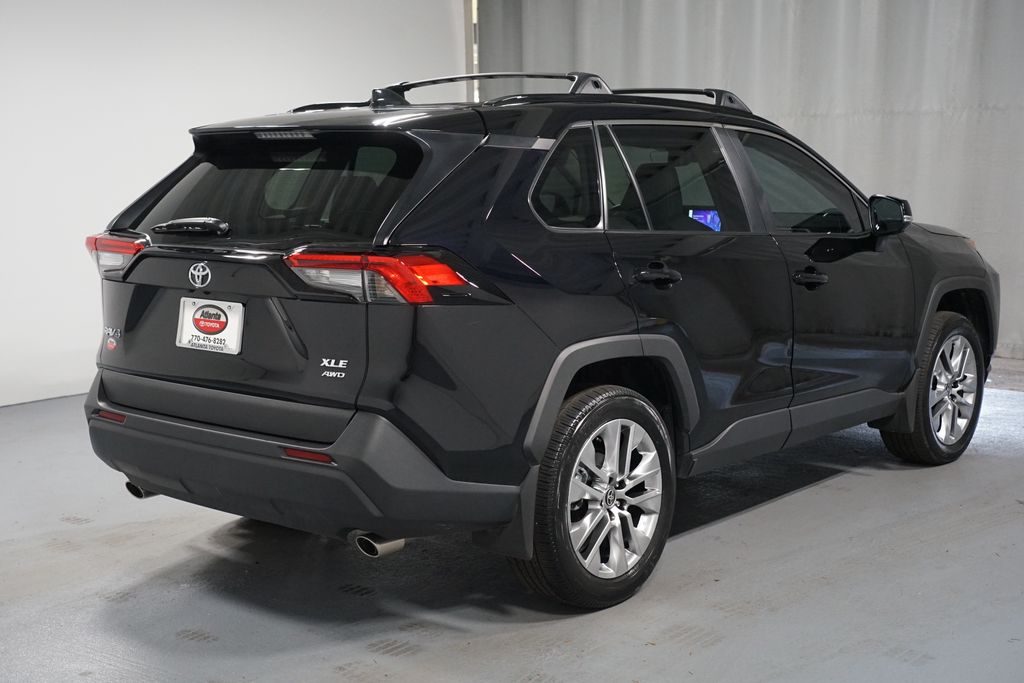 Thumbnail: 2025 Toyota RAV4 - 8