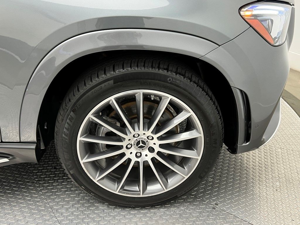 Thumbnail: 2023 Mercedes-Benz GLE - 12