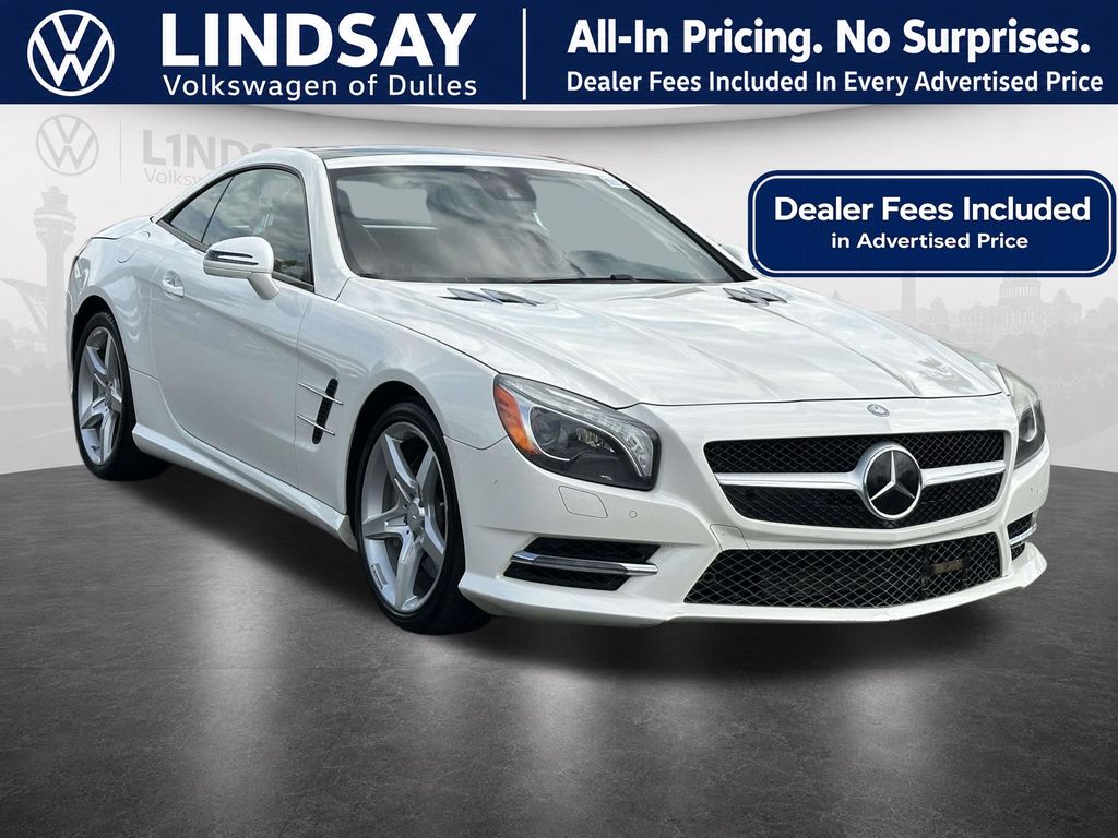 Diamond White Metallic 2014 Mercedes-Benz SL-Class Convertible Rear-Wheel Drive 7-Speed Automatic