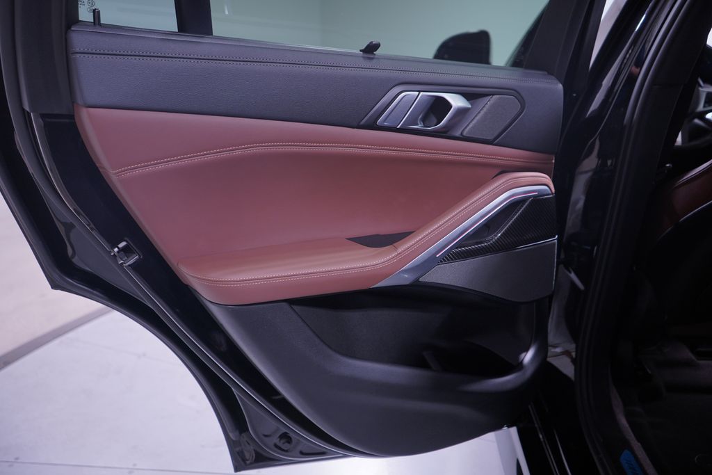 Thumbnail: 2022 BMW X6 - 15