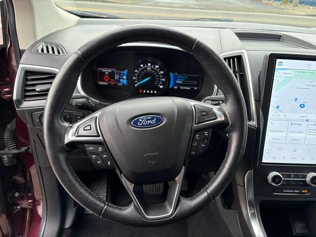 2021 Ford Edge Titanium