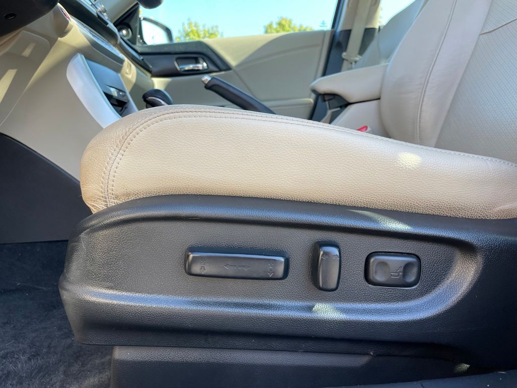 Thumbnail: 2015 Honda Accord - 25