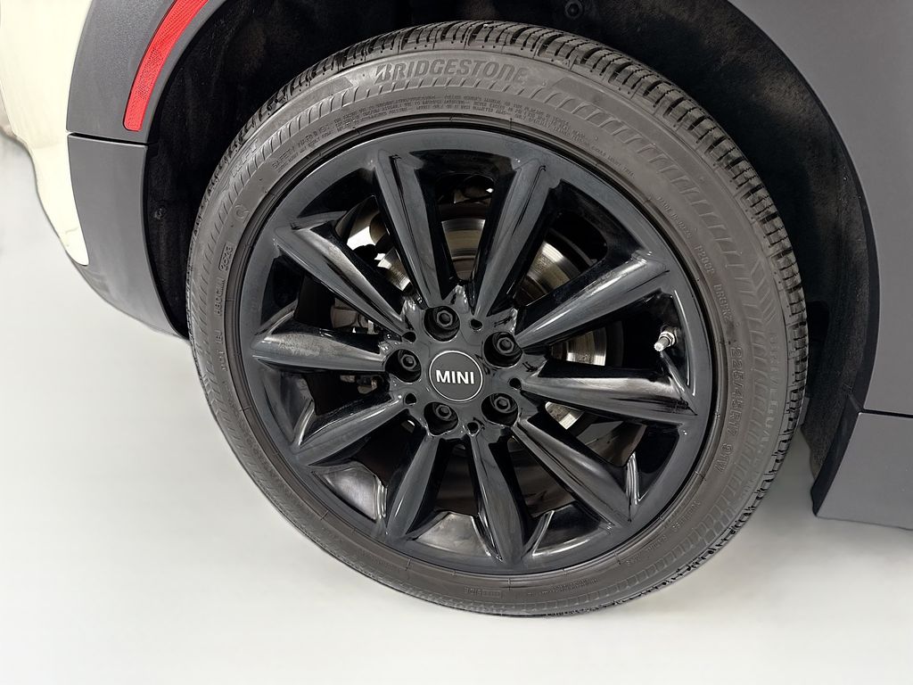 Thumbnail: 2019 MINI Cooper Clubman - 31