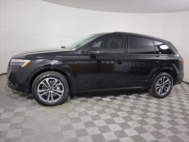 Thumbnail: 2026 Audi Q7 - 8