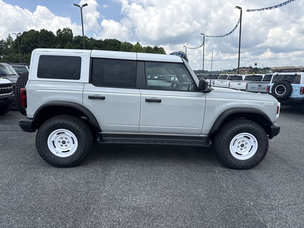 2026 Avalanche Gray Ford Bronco Heritage Edition 4X4 SUV