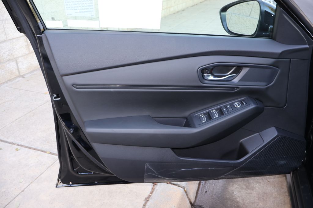 Thumbnail: 2025 Honda Accord - 14