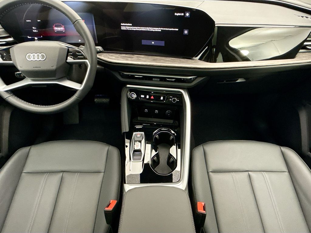 Thumbnail: 2025 Audi Q5 - 13