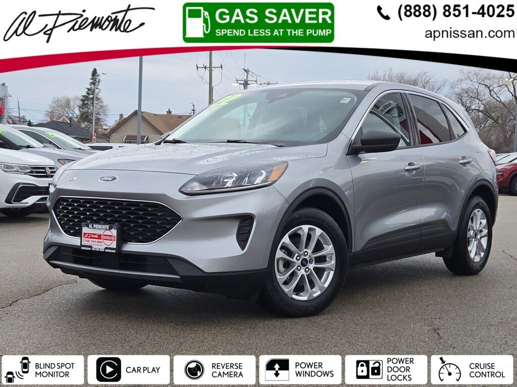 Iconic Silver Metallic 2022 Ford Escape SE FWD SUV / Crossover Front-Wheel Drive 8-Speed Automatic