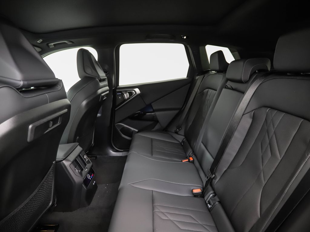 Thumbnail: 2026 BMW X3 - 22