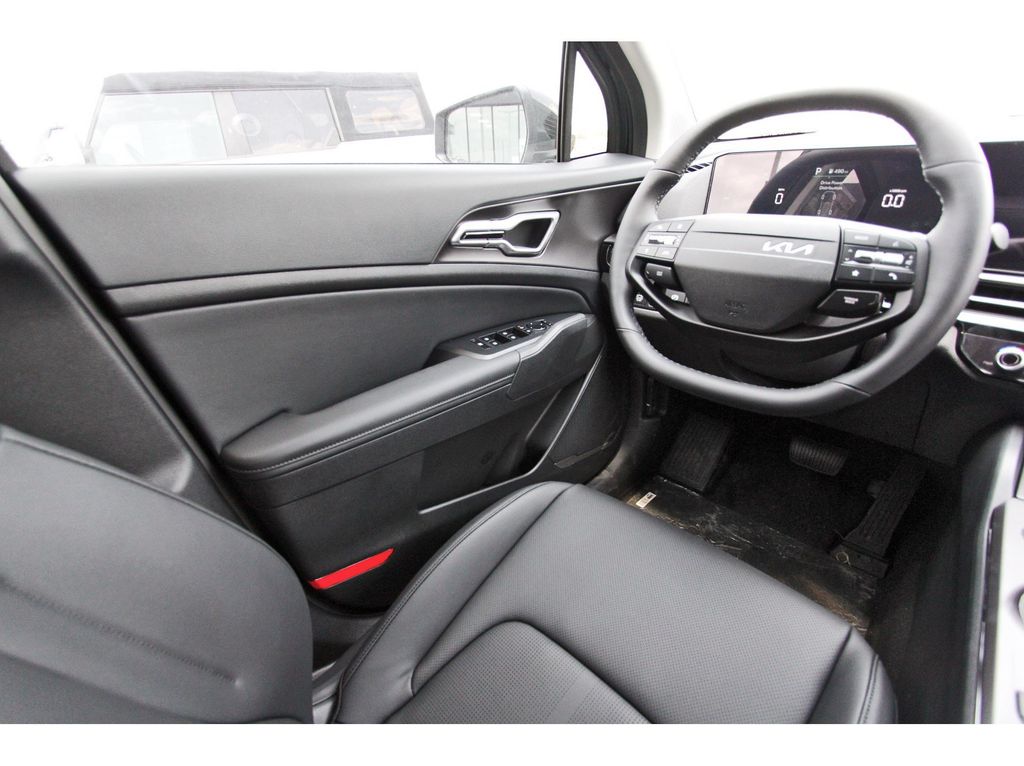 New 2026 Kia Sportage Hybrid SUV