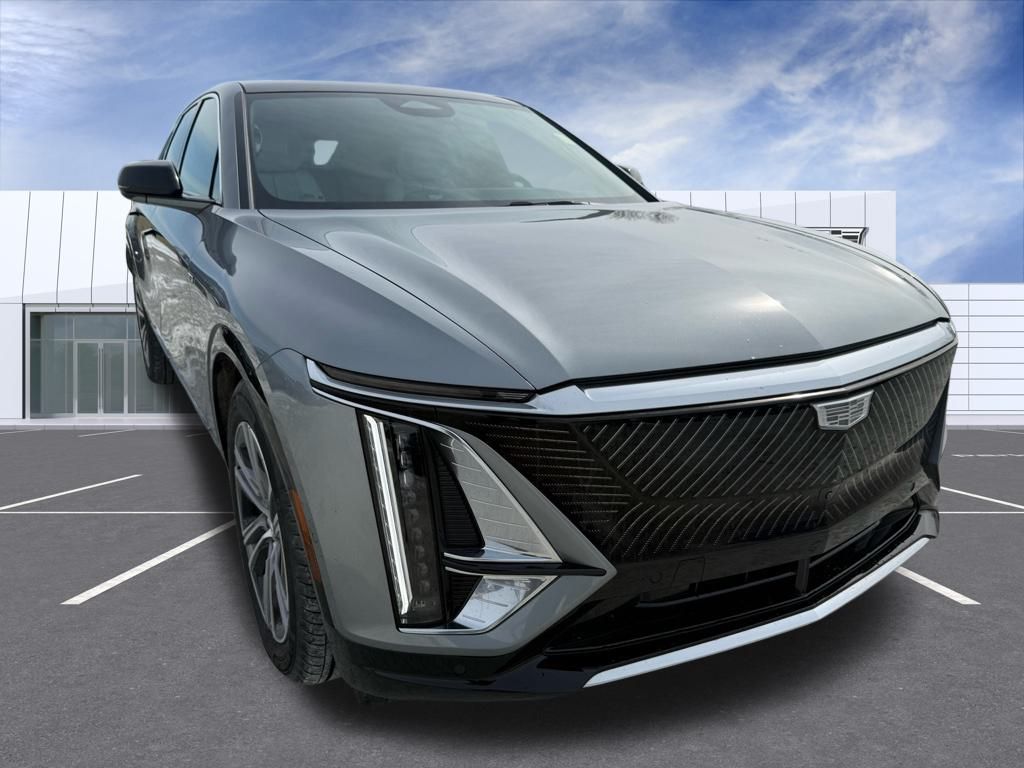 2024 Cadillac LYRIQ Luxury 2 AWD