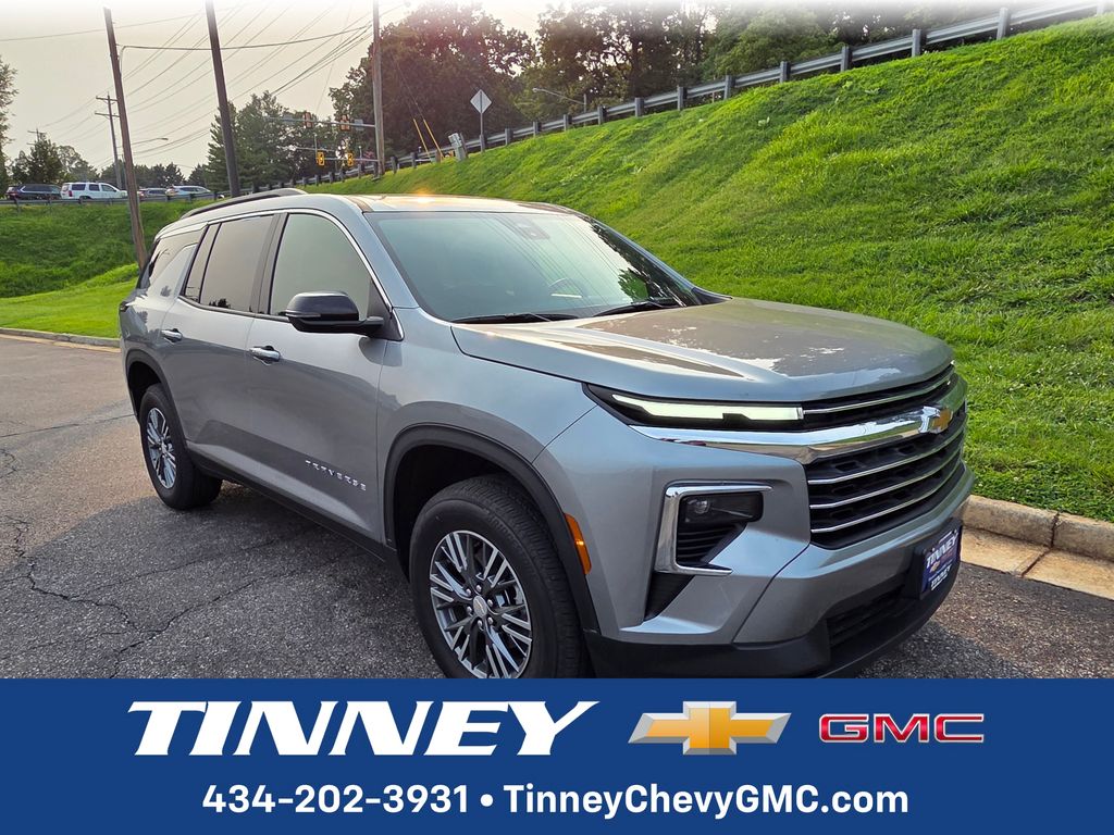 Sterling Gray Metallic 2026 Chevrolet Traverse SUV / Crossover Four-Wheel Drive 8-Speed Automatic