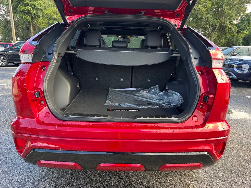 2025 Mitsubishi Eclipse Cross SEL photo 11