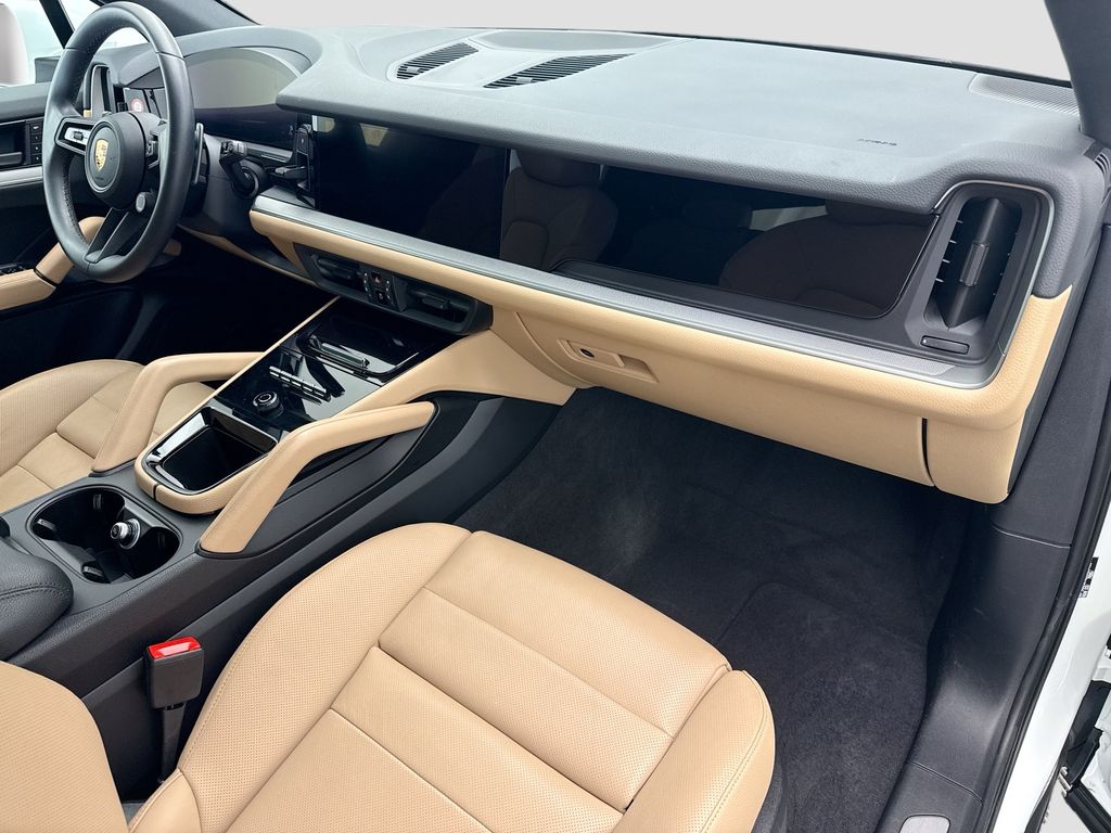 Thumbnail: 2025 Porsche Cayenne - 20