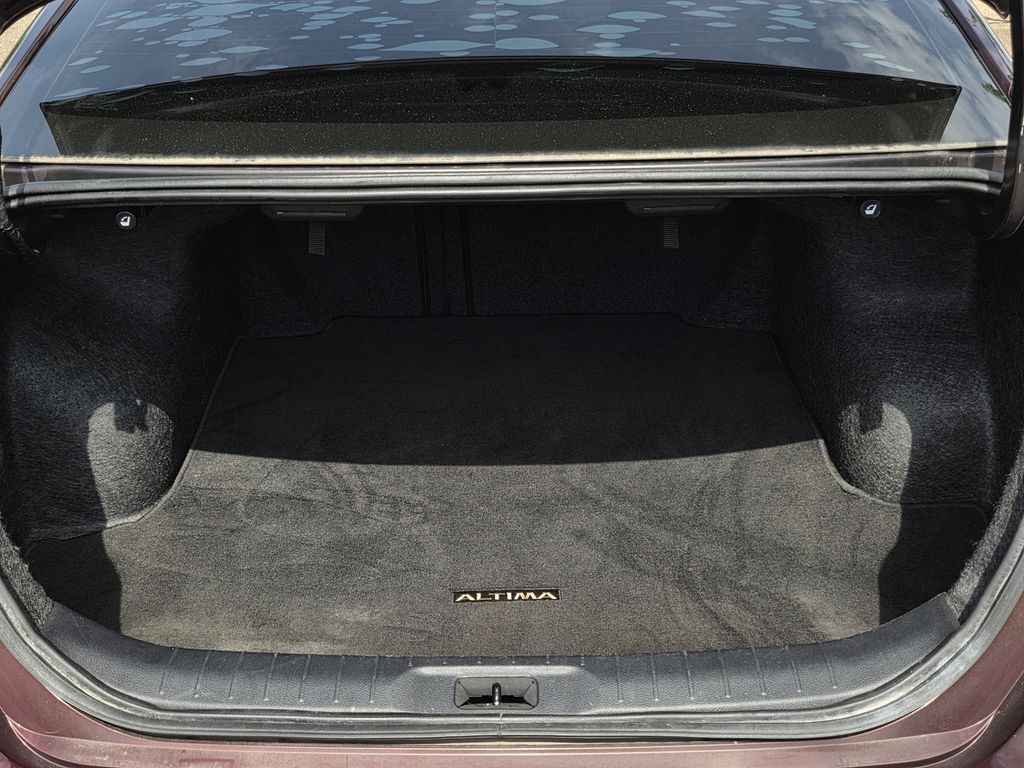 Used 2023 Nissan Altima Sedan
