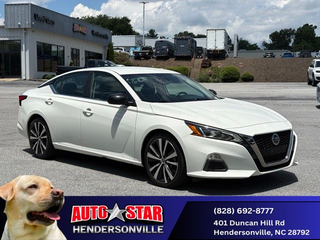 2022 Nissan Altima 2.5 SR FWD