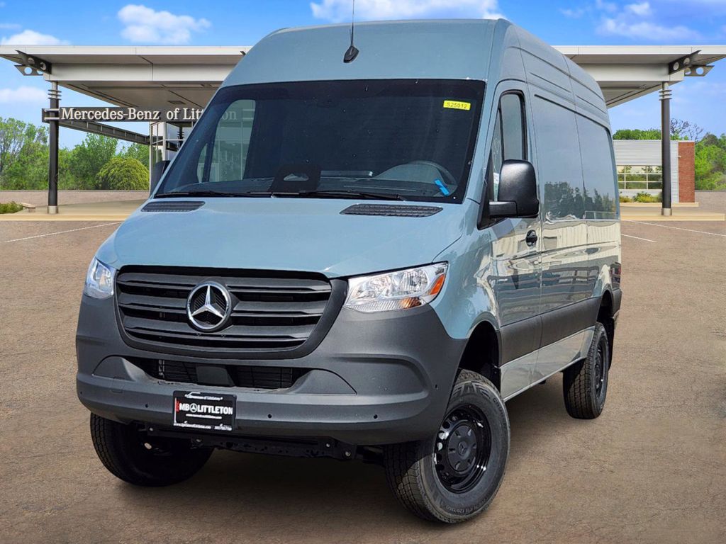 2025 Mercedes-Benz Sprinter 2500 Cargo 144 WB 1