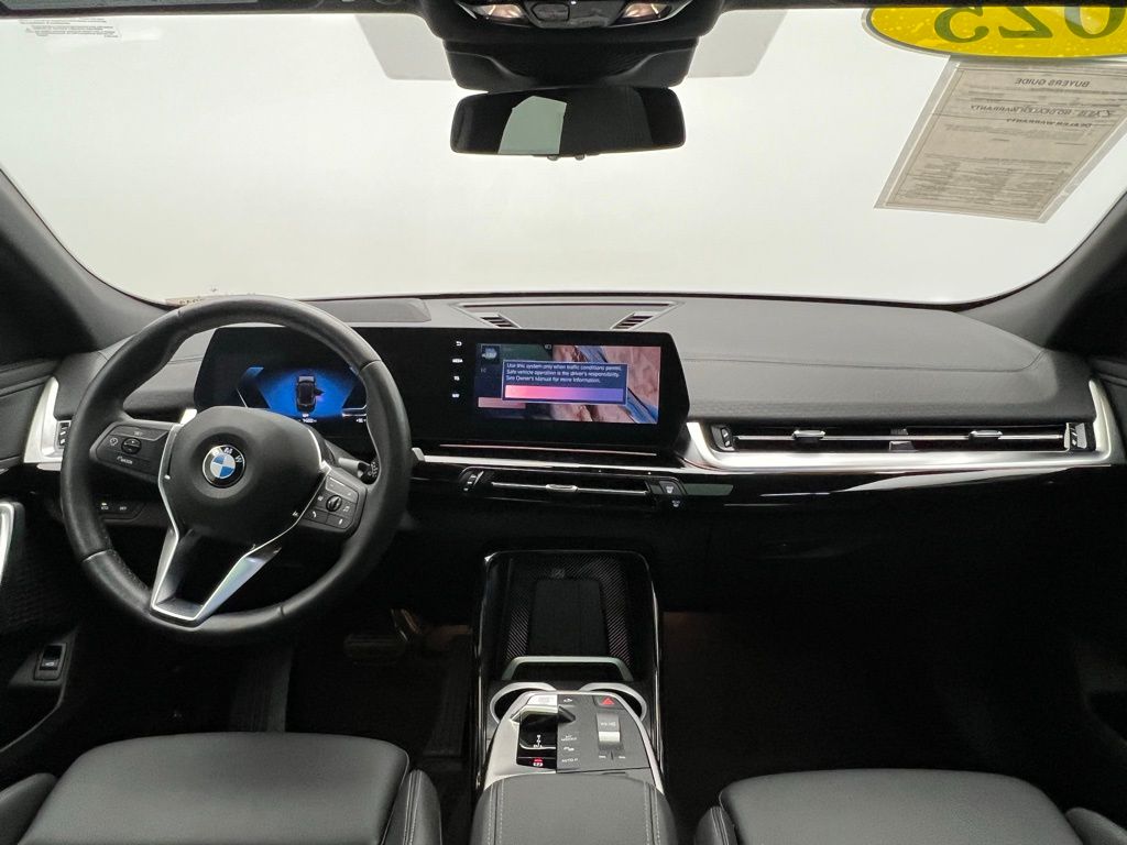 Thumbnail: 2025 BMW X2 - 10