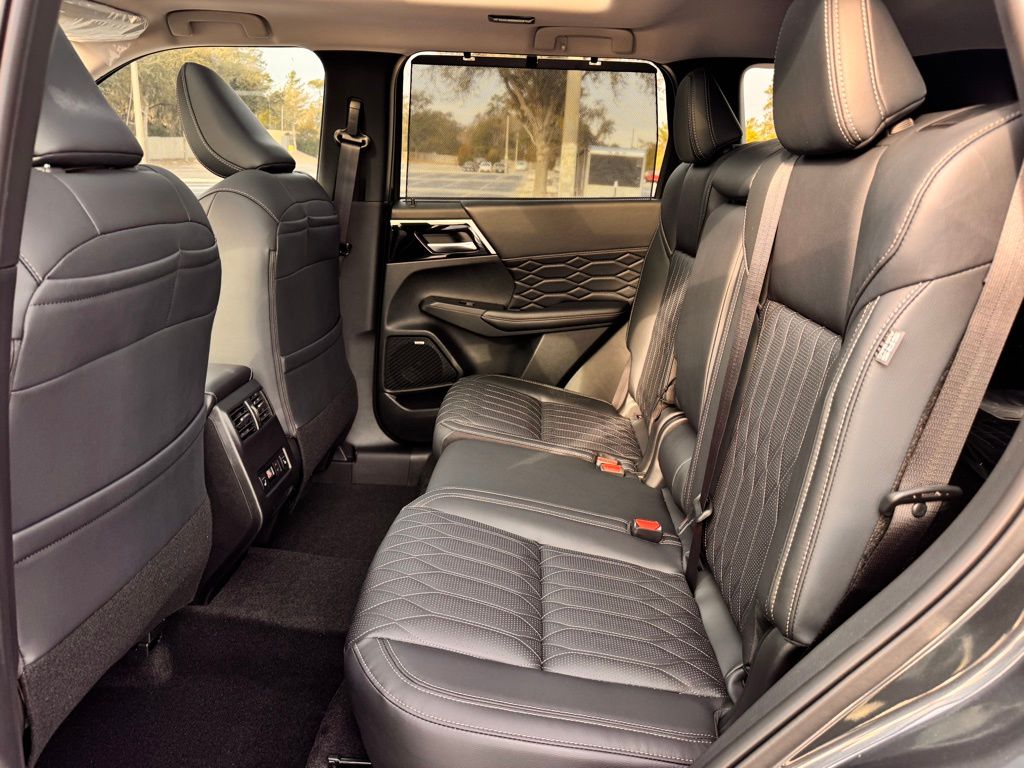 New 2026 Mitsubishi Outlander SUV