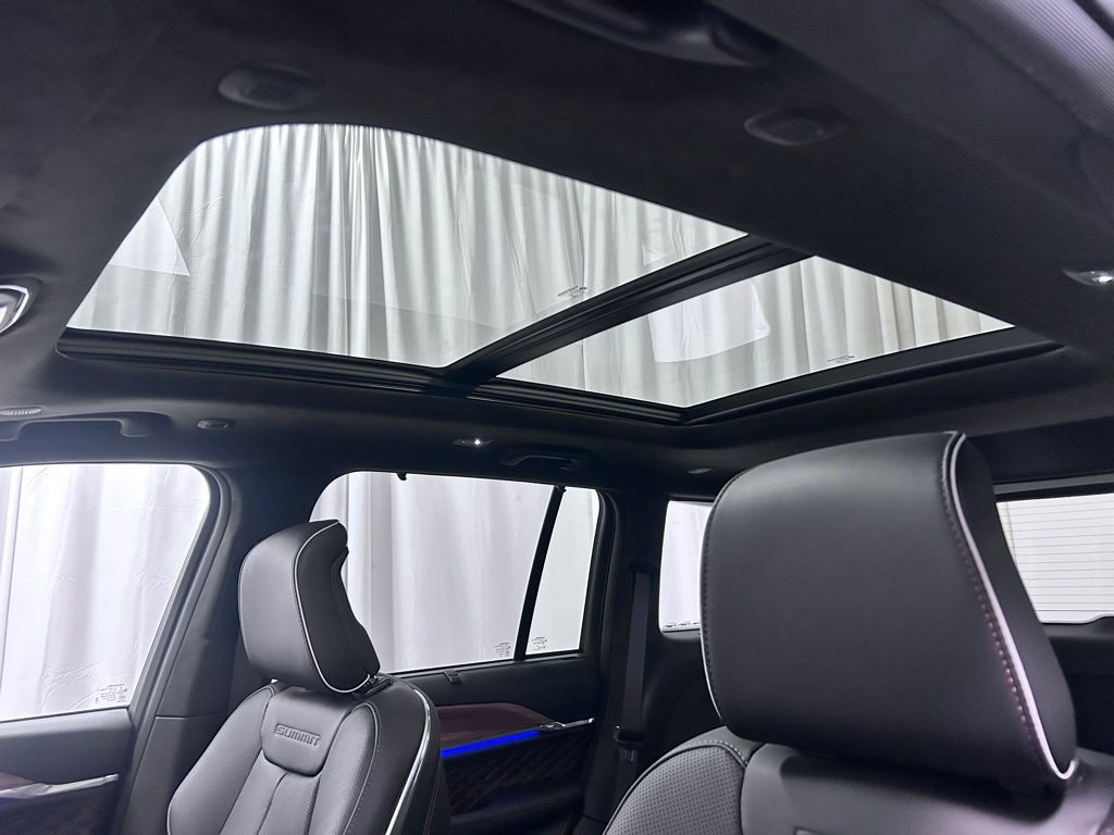 new 2026 Jeep Grand Cherokee car, priced at $64,280