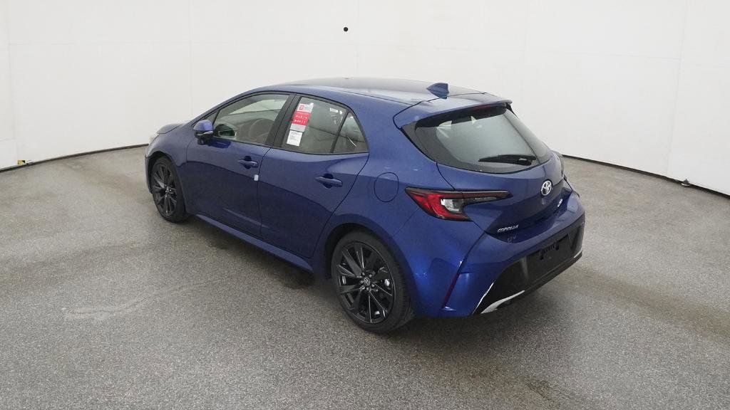 Thumbnail: 2025 Toyota Corolla - 13