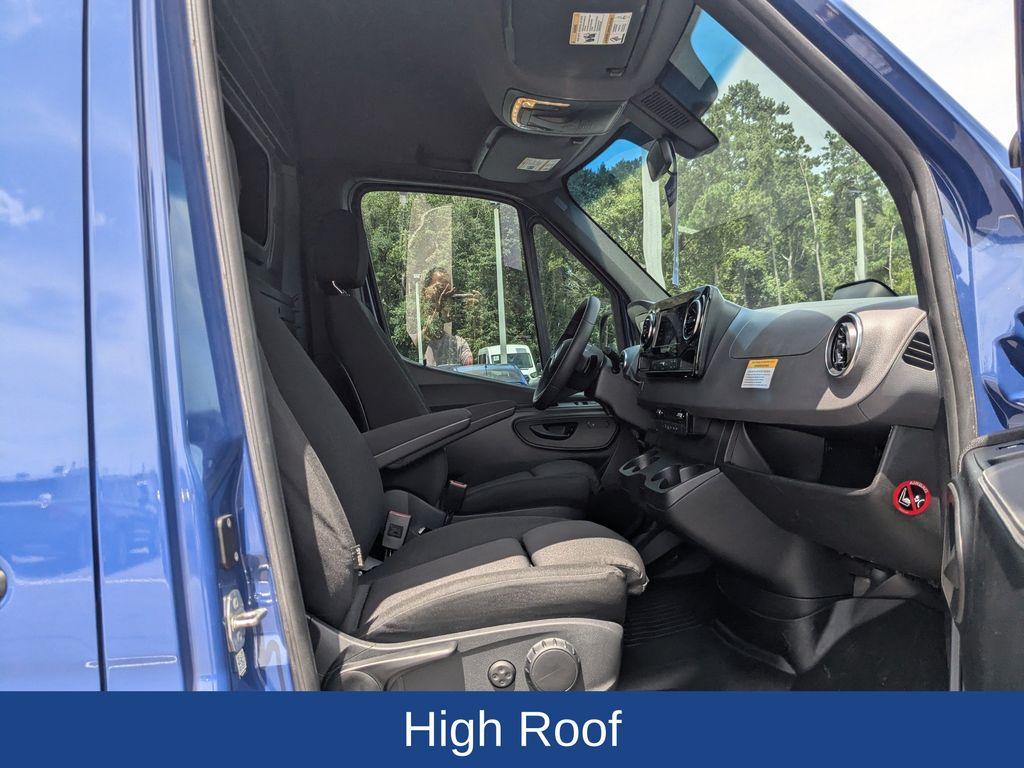 2026 Mercedes-Benz Sprinter 2500 Standard Roof 4-Cyl Diesel HO
