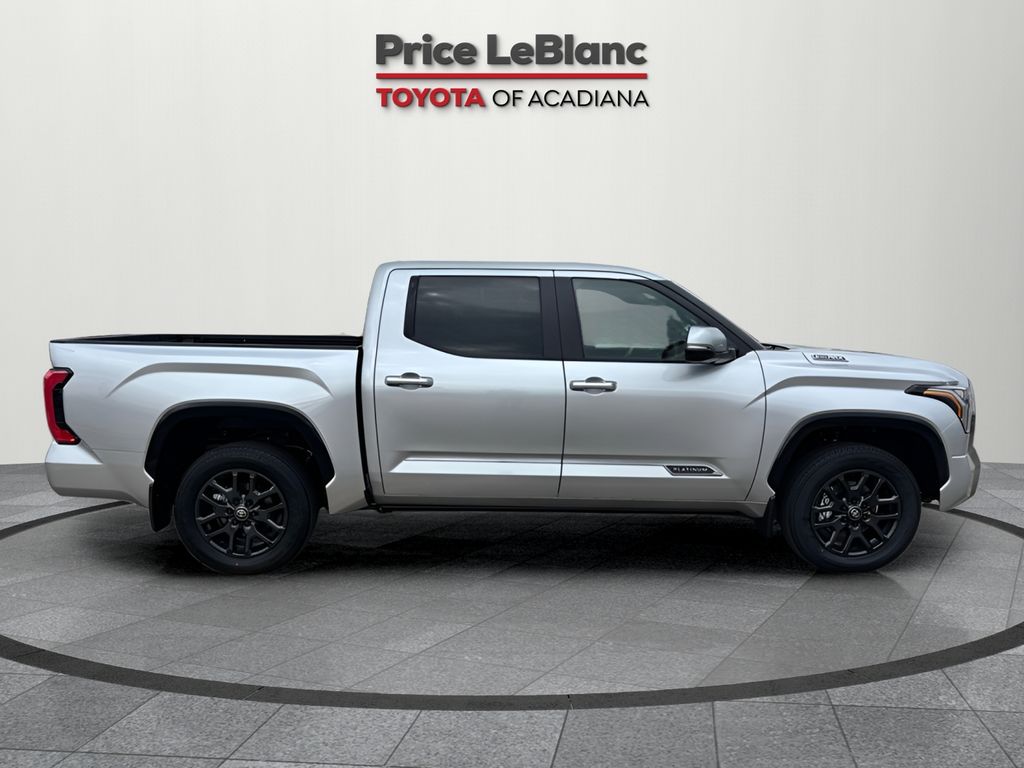 2025 Toyota Tundra CrewMax Platinum photo 8
