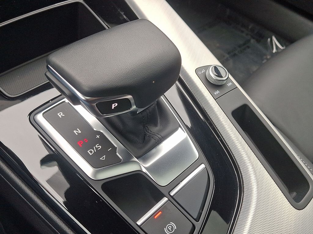 Thumbnail: 2025 Audi A5 - 15