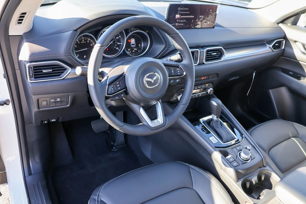 2025 Mazda CX-5 2.5 S Preferred Package 3