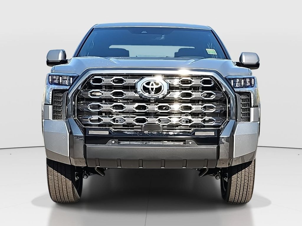 Tundra　デュアルランド New 2026 Toyota Tundra i-FORCE MAX Platinum in Las Vegas NV