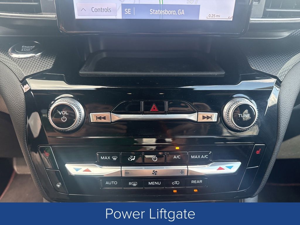 2024 Ford Explorer ST-Line