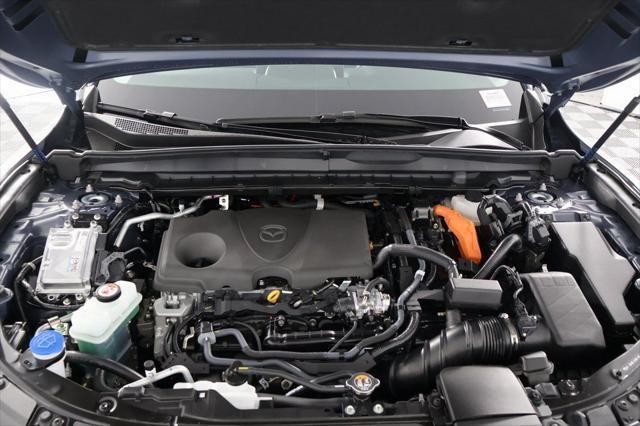 Thumbnail: 2026 Mazda CX-50 - 10