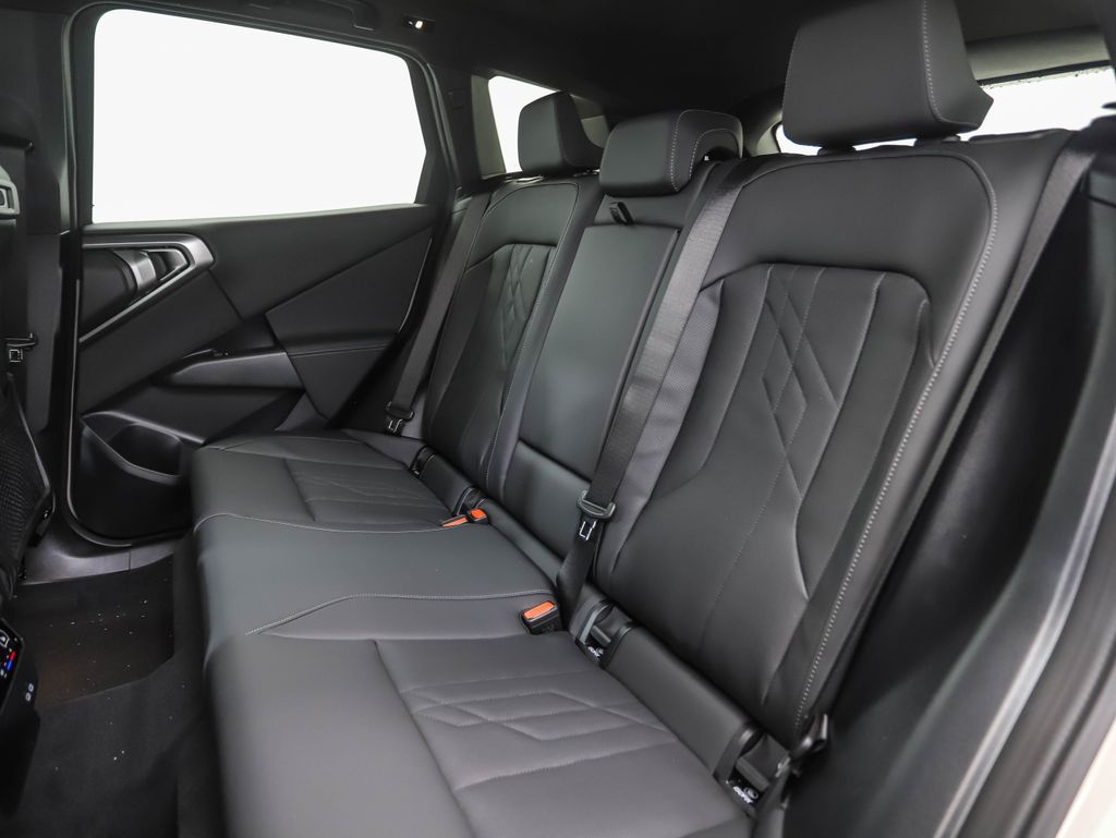 Thumbnail: 2026 BMW X3 - 22