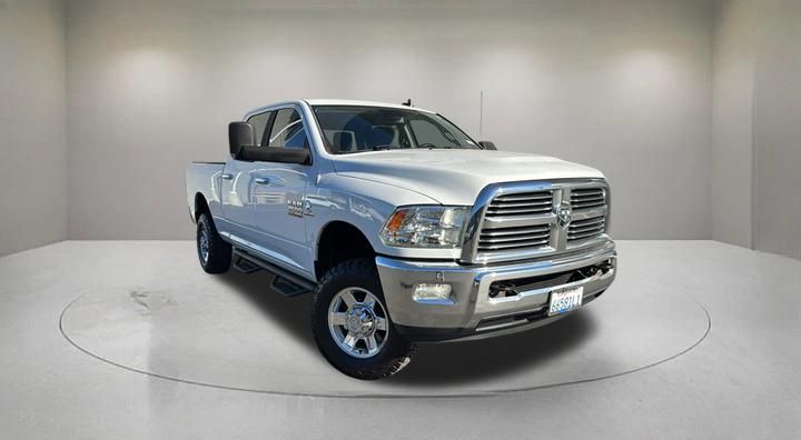 Bright White Clearcoat 2013 RAM 2500 Pickup Truck Four-Wheel Drive 6-Speed Automatic