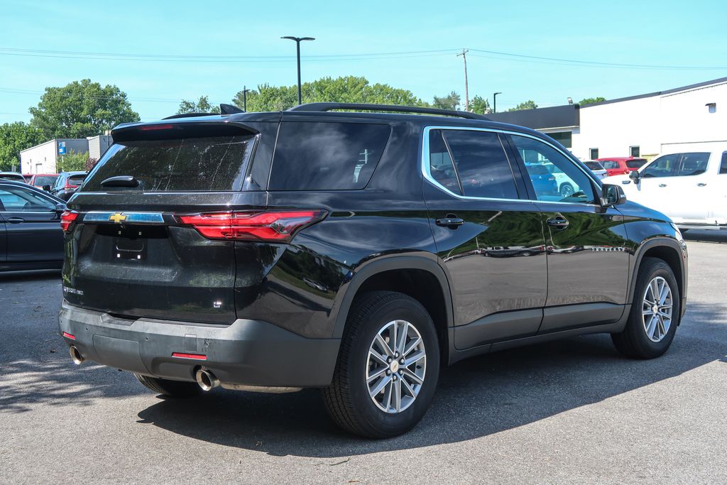 2022 Chevrolet Traverse AWD LT Leather