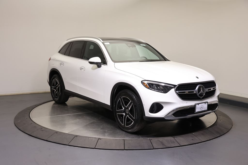 Thumbnail: 2026 Mercedes-Benz GLC - 7