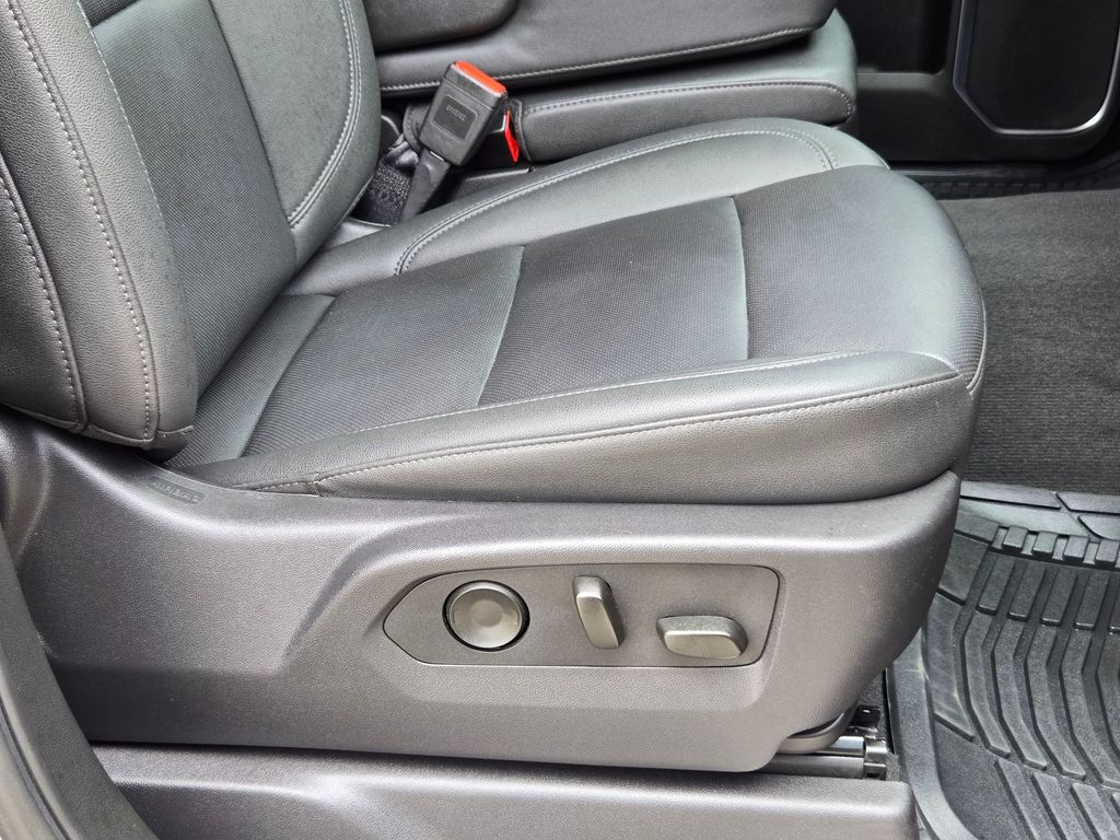 Used 2025 GMC Sierra 1500 Truck