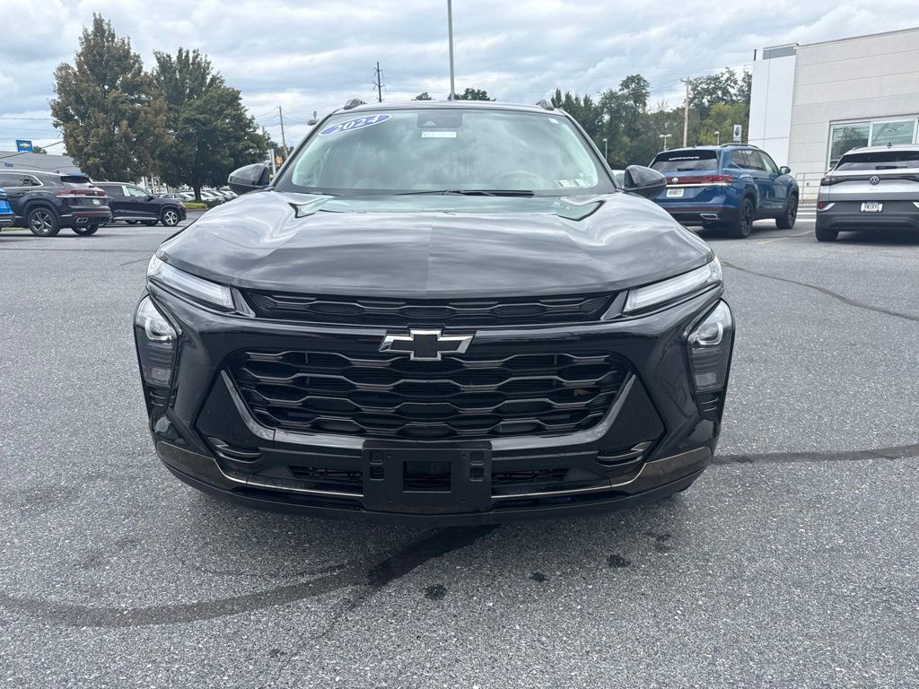 2025 Chevrolet Trax ACTIV Black at Klick Lewis Buick Chevrolet