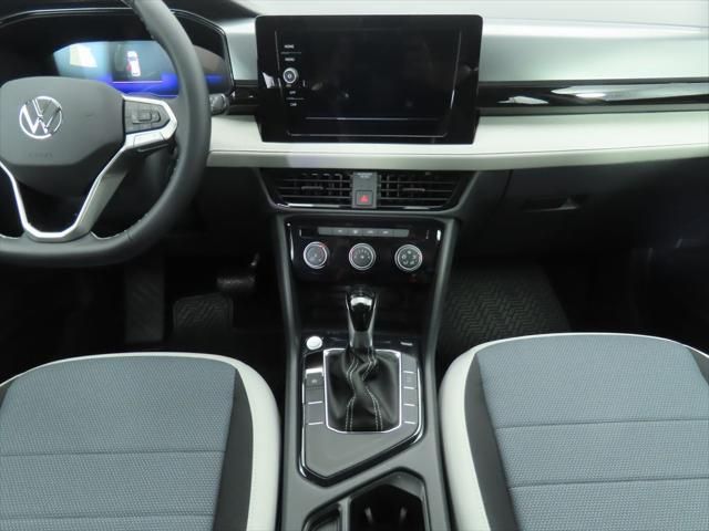 Thumbnail: 2026 Volkswagen Taos - 13