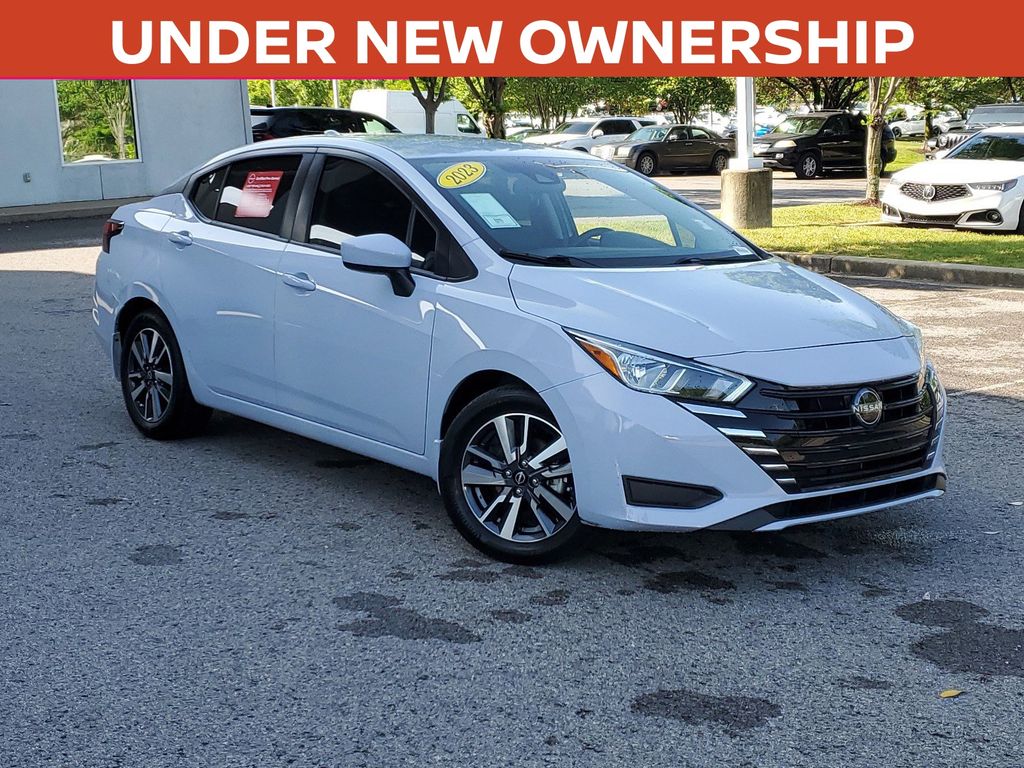 2023 Nissan Versa SV FWD
