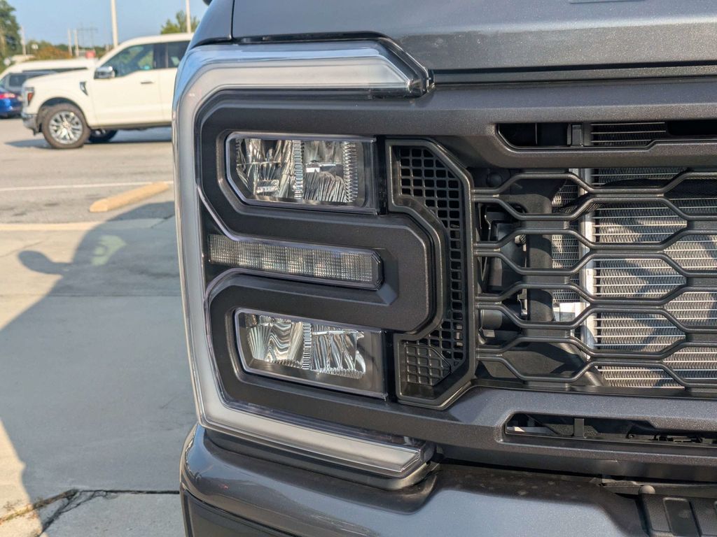 2026 Ford F-350 Super Duty XL