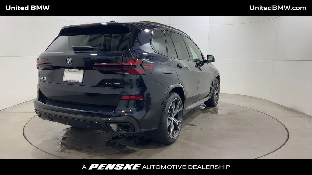 Thumbnail: 2026 BMW X5 - 8